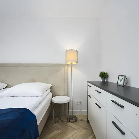 Dune2 - Neptun Park By Oneapartments *